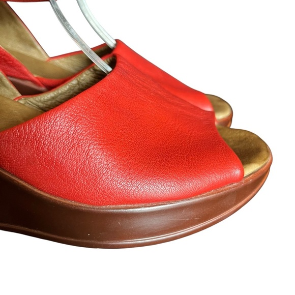 Fly London Red Leather Hert Sandals Women’s EU 41 / US 10.5 - Picture 14 of 15